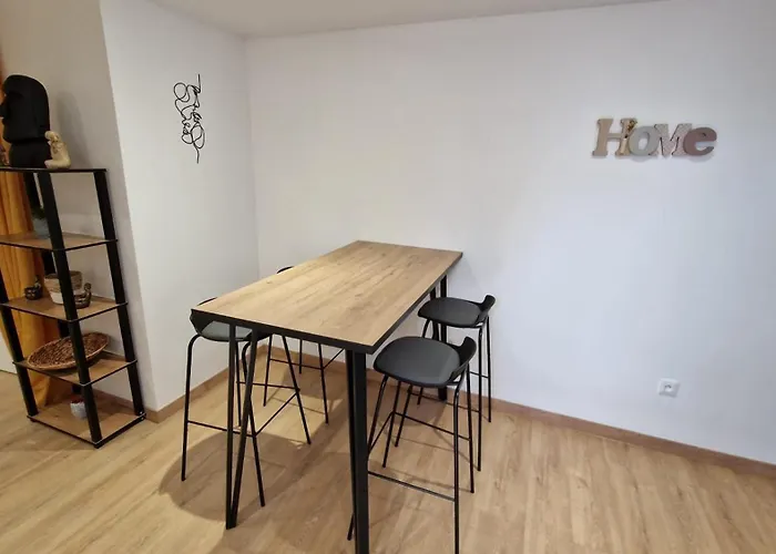 Maison Neuve - Le Laos - *